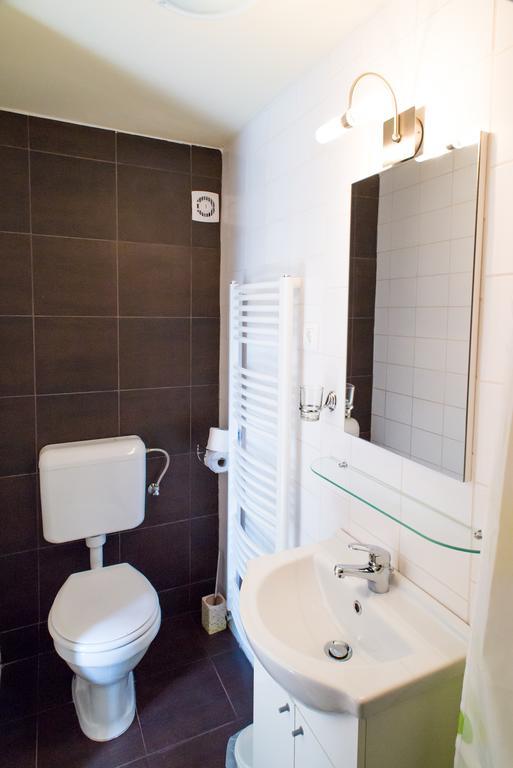 Orgona Apartman- és Nyaralóház Balatongyörök Chambre photo