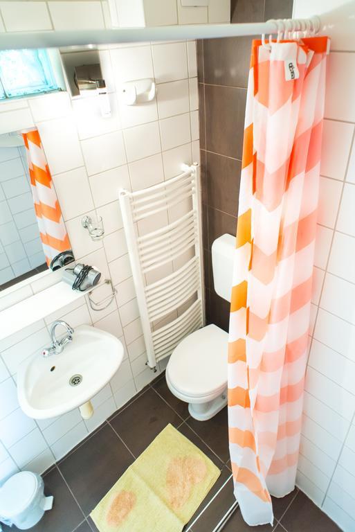 Orgona Apartman- és Nyaralóház Balatongyörök Extérieur photo